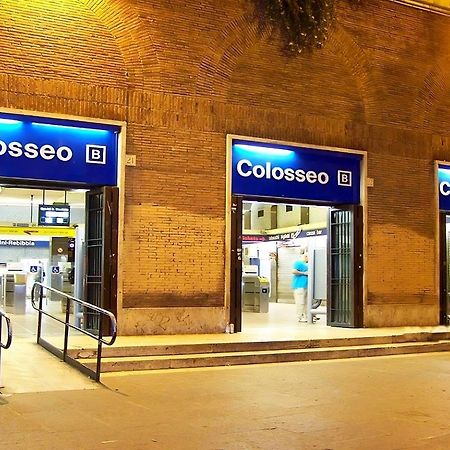 Vacanze Romane Colosseo Apartment Экстерьер фото